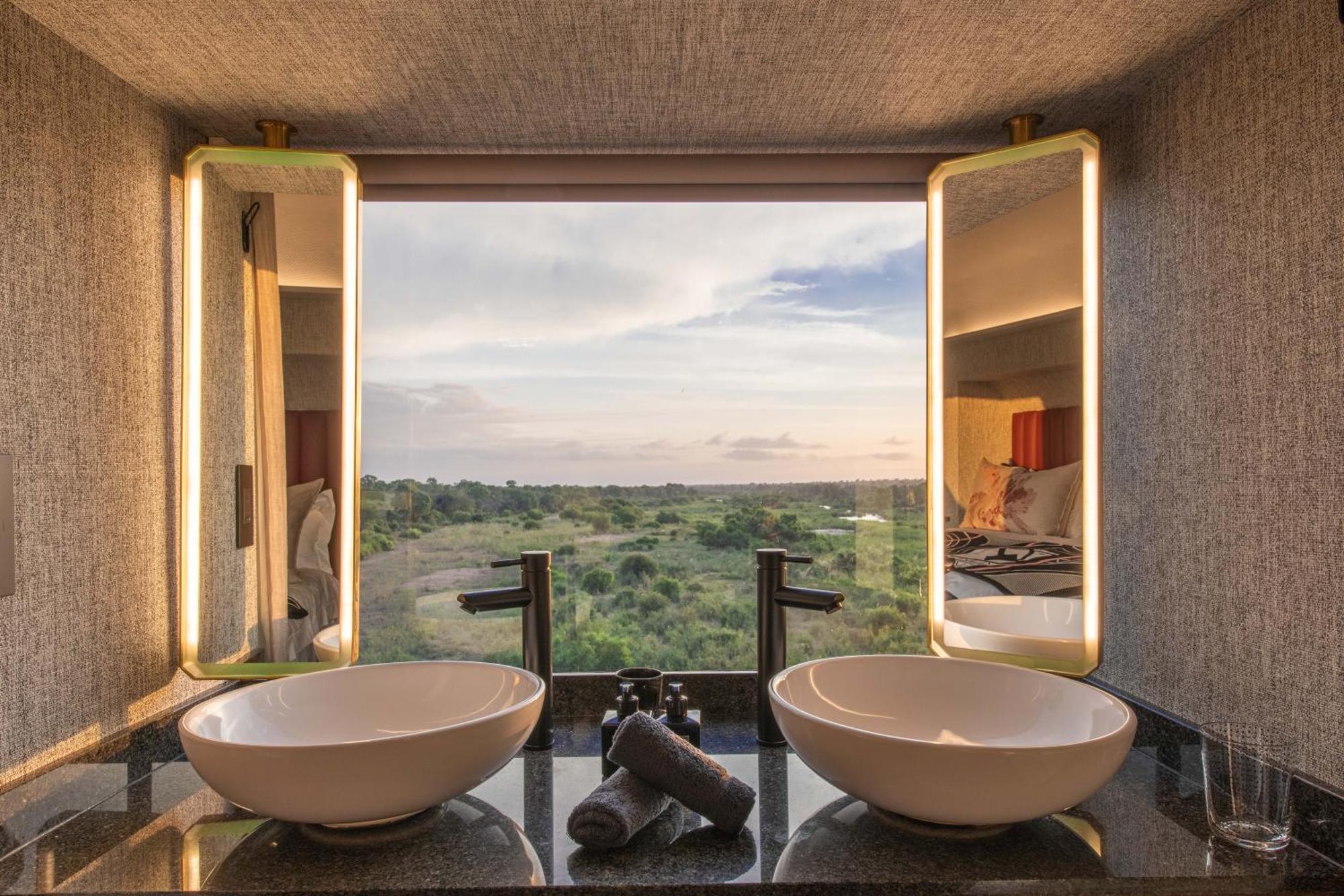 Kruger Shalati - Train On The Bridge & Garden Suites Skukuza Exterior photo